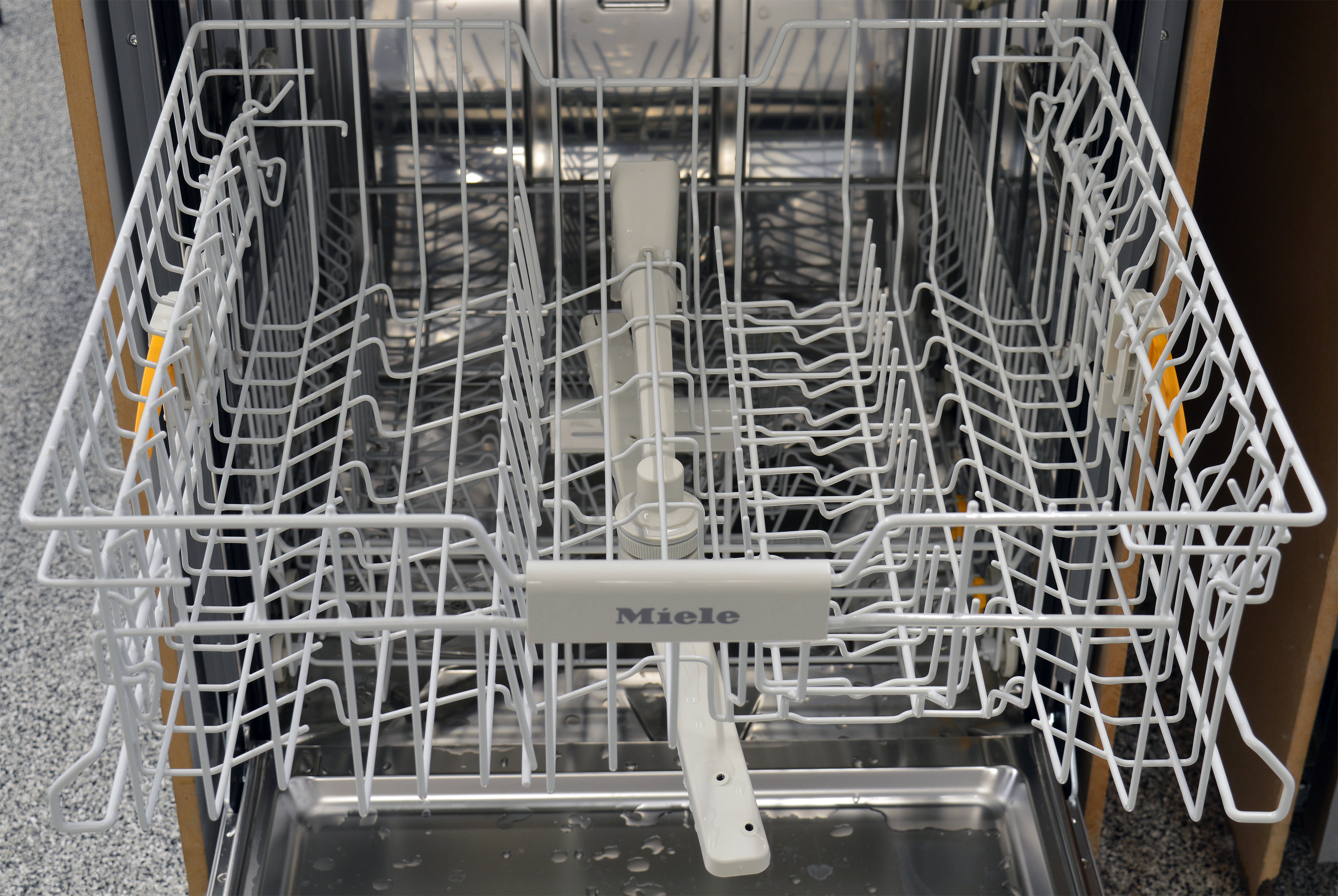 Miele Futura Classic Plus G4925SCU Dishwasher Review