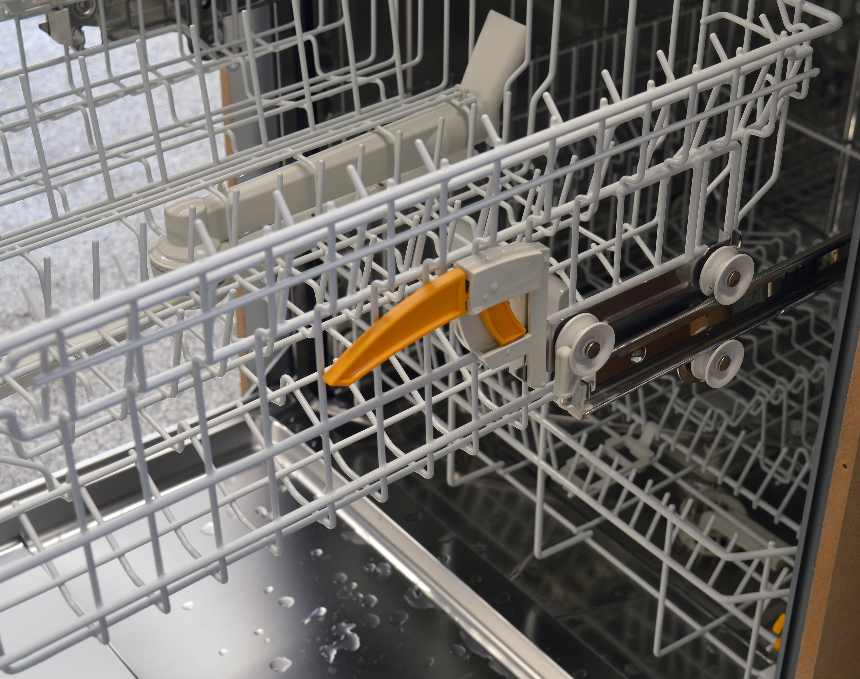Miele Futura Classic Plus G4925SCU Dishwasher Review