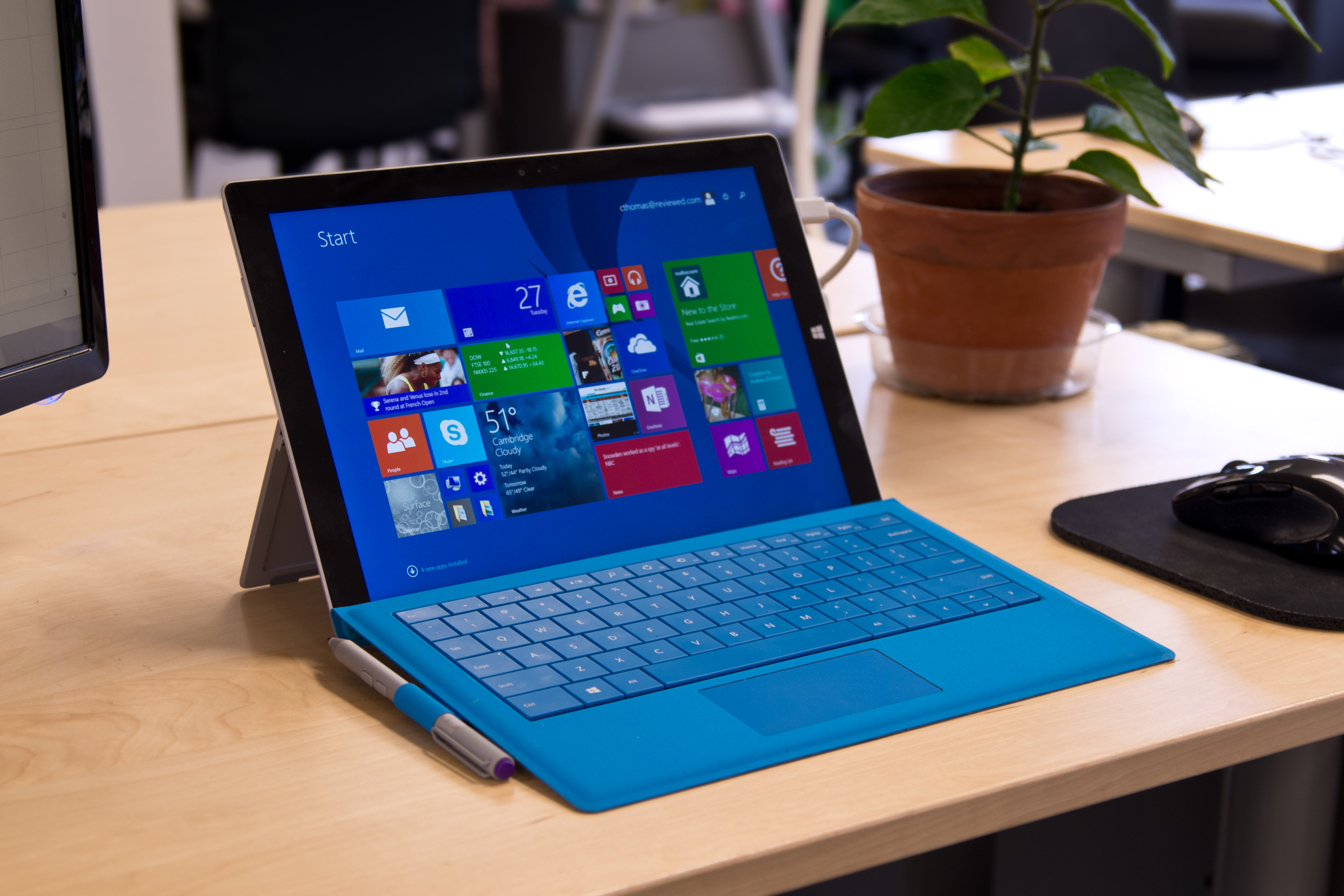 Microsoft Surface Pro 3 (Core i5) Laptop Review - Reviewed.com Laptops