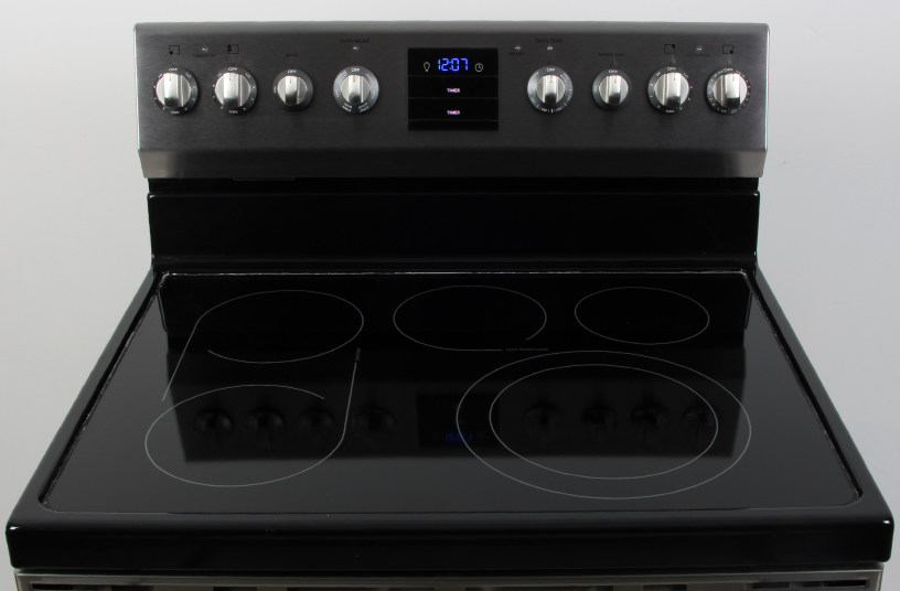 Frigidaire Professional FPEF3077QF Electric Range Review