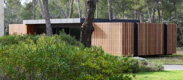 Large Pop Up House