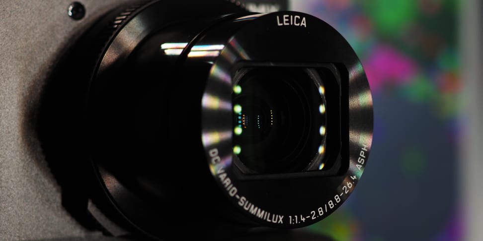 Panasonic Lumix LX10 Lens