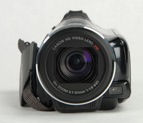 Canon_HF_M40_Front.jpg