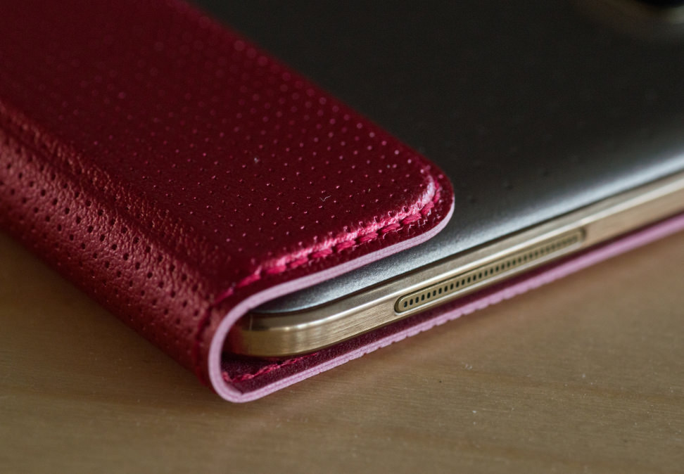 samsung-galaxy-tab-s-8-4-review-design-2.jpg