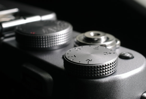 FUJI-X100S-REVIEW-CONTROLS2.jpg