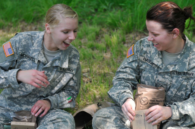 Army-MRE-food.jpg