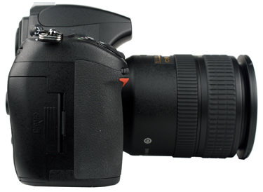 Nikon-D700-right-375.jpg