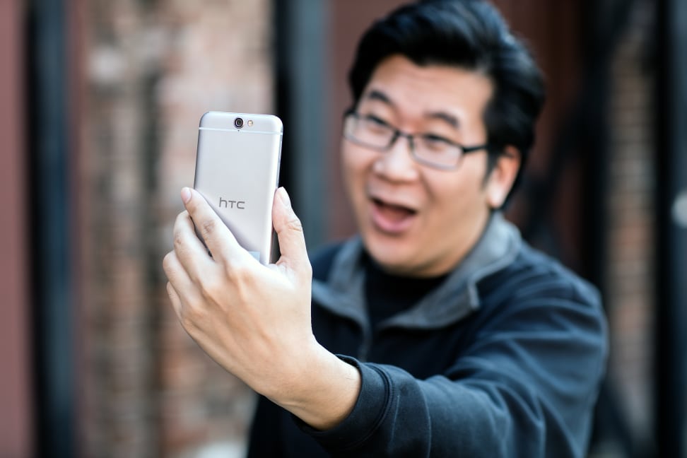 htc-one-a9-selfie