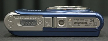 CANON-A3100IS-bottom.jpg