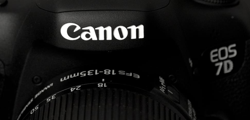 CANON-7D-MK2-DESIGN-CANON.jpg