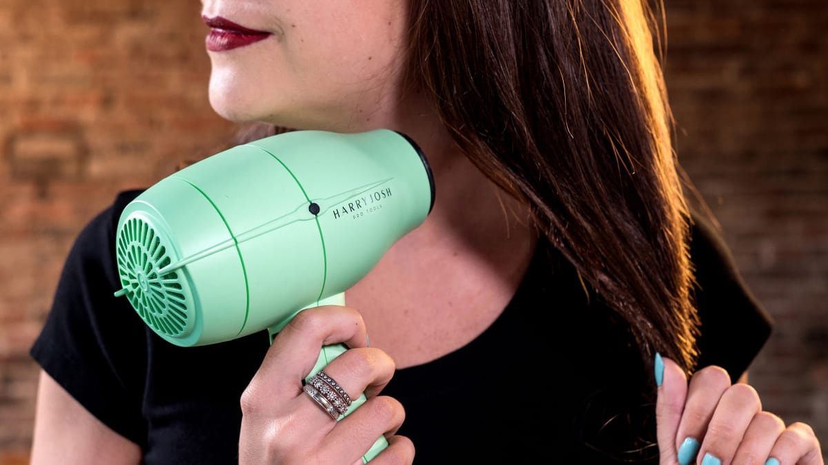 Harry Josh The Most Amazing Hair Dryer Is On Sale For The Lowest