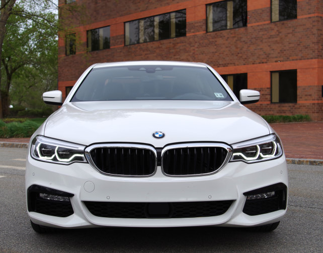 BMW 530i Front View