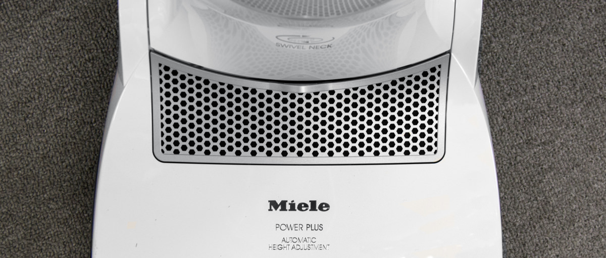 Miele Dynamic U1 Cat & Dog Vacuum Cleaner Review Vacuums