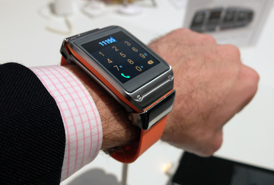 Samsung-Galaxy-Gear-wrist.jpg