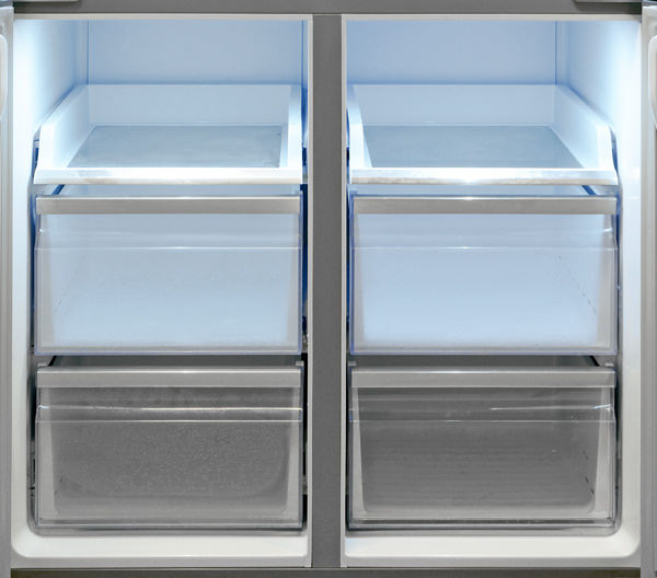 Samsung-RF32FMQDBSR-freezer.jpg