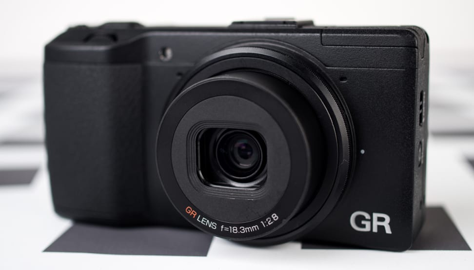 001_Lens.jpg