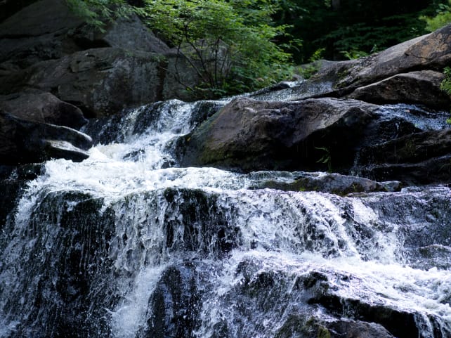 Sigma-Art-60mm-F2_8-DN-waterfall_full.jpg