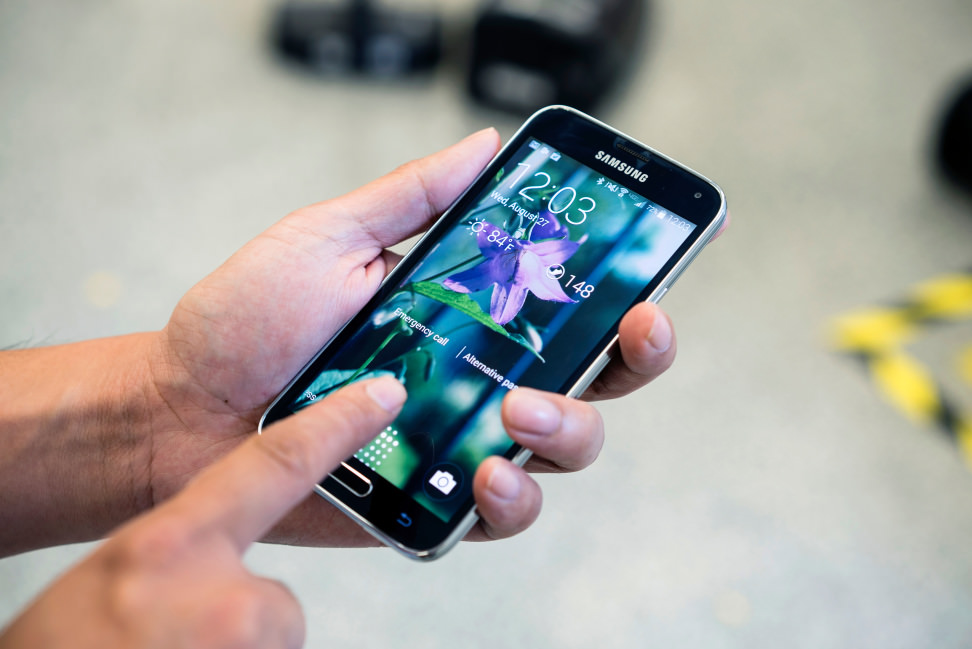 galaxys5fingerprint.jpg