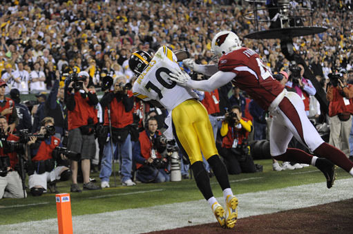 SUPER-BOWL-HOLMES.jpg