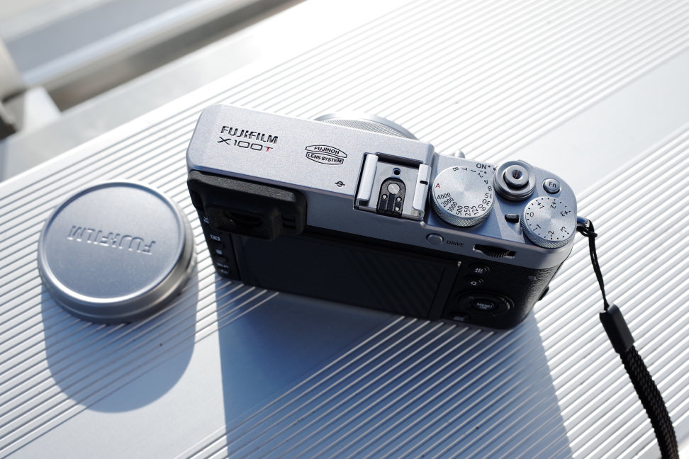 fujifilm-x100t-design.jpg