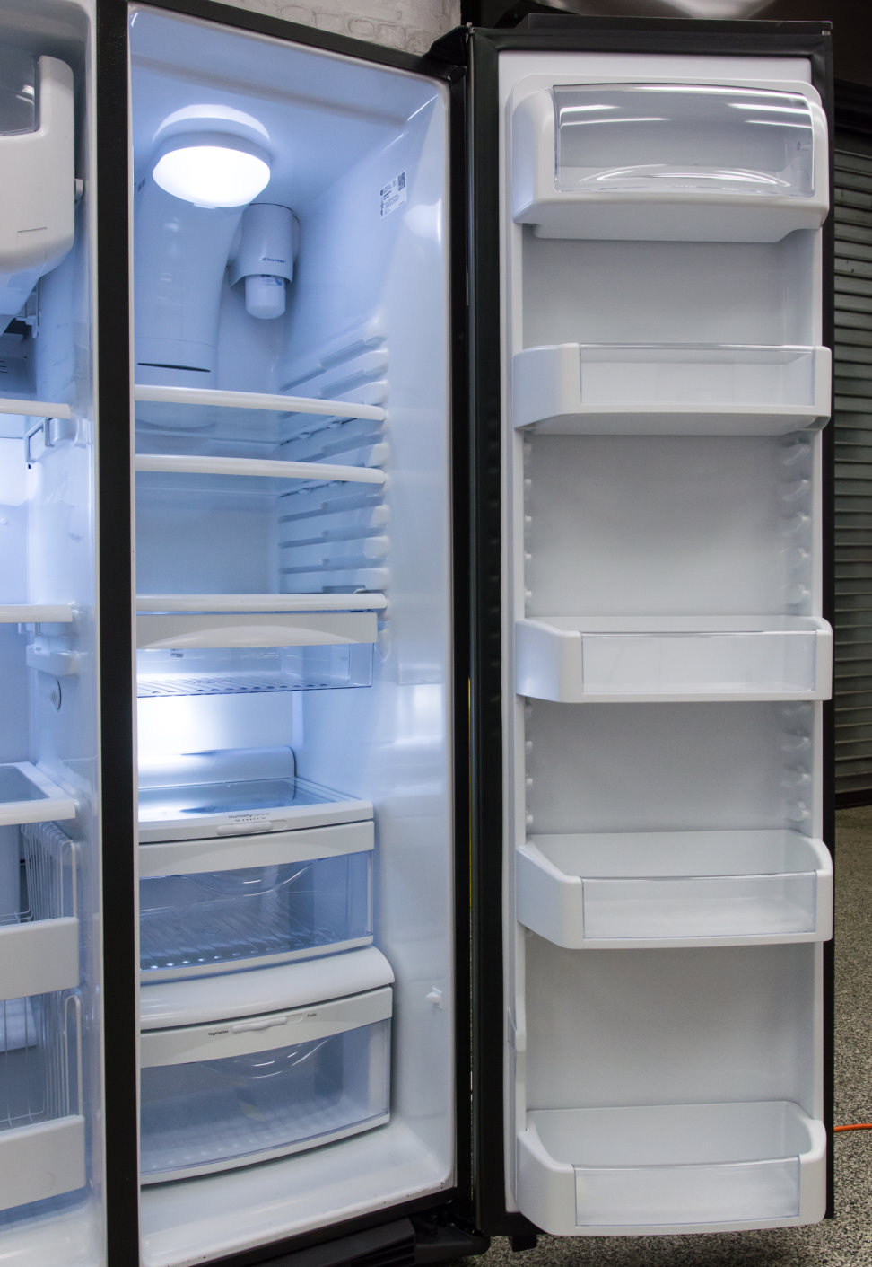 GE-GSE25HMHES_fridge-highlight