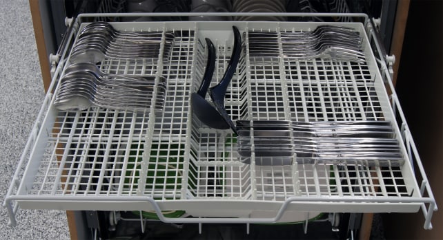 Miele-dishwasher-third-rack