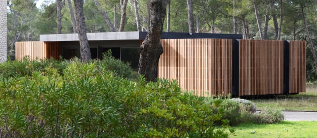 Large Pop Up House
