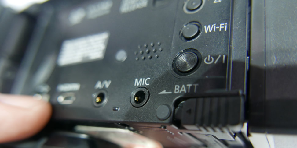 PANASONIC-WX970-FI-DESIGN-MIC.jpg