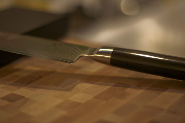 Knife Bolster
