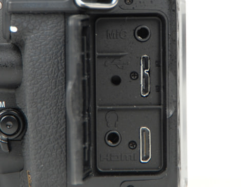 NIKON-D800-PRODUCT-PORTS1.jpg