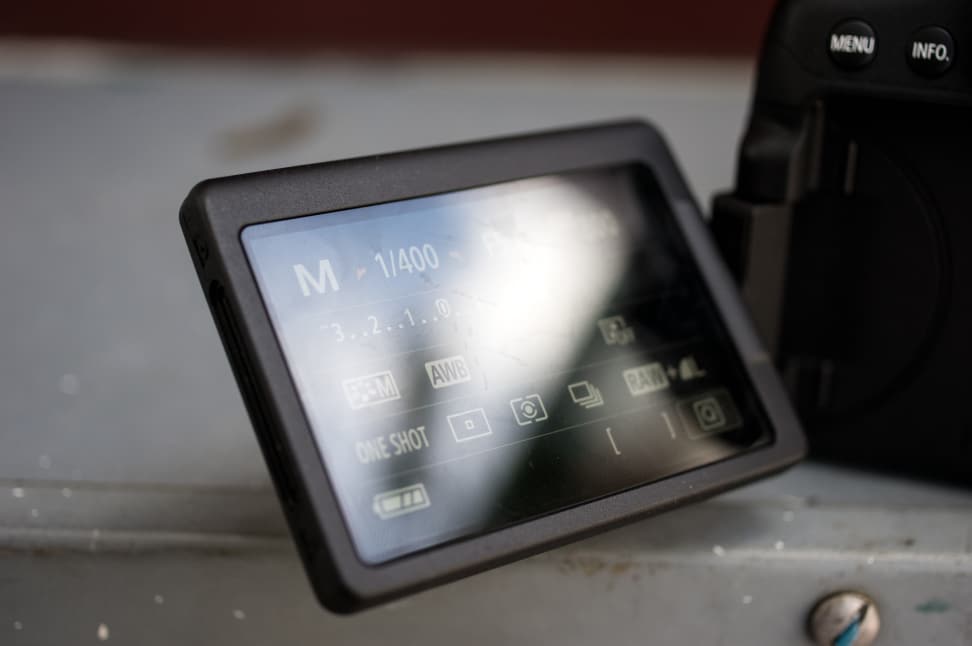 Canon Rebel T6i Glare Focus